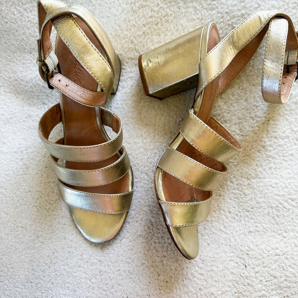 Madewell brushed gold leather strappy sandal
